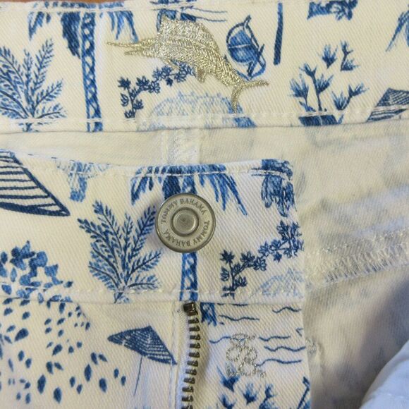 TOMMY BAHAMA DENIM White Blue Printed Jean Shorts 27 Tropical Palm Trees Sailing - Picture 4 of 15